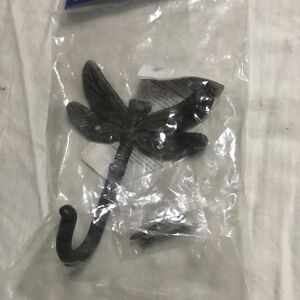 #8461 DRAGONFLY COAT TOWEL HOOK BRAINERD BRONZE 4X5.5